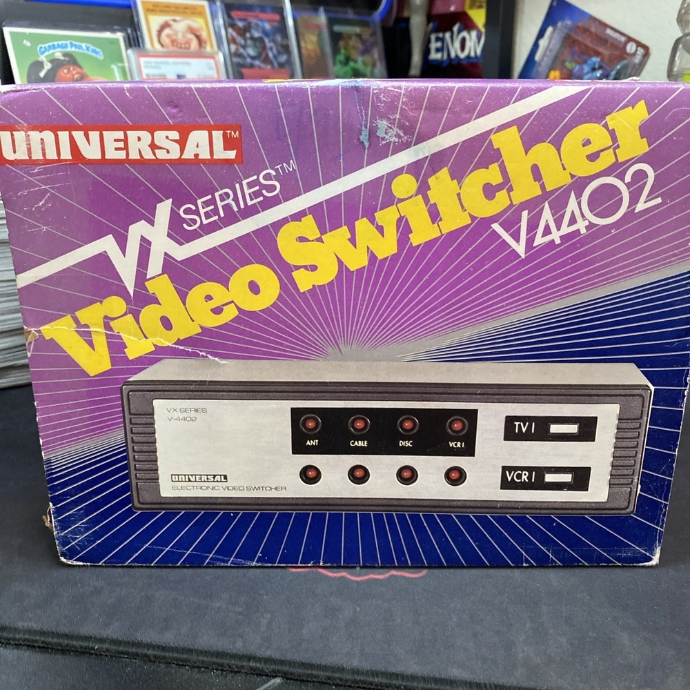 Vintage Universal VX Series Electronic Video Switcher V4402 With Manual Retro C1